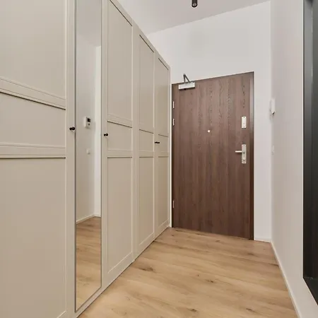 Appartement Srutowa By Renters