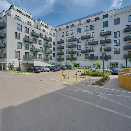 Srutowa By Renters